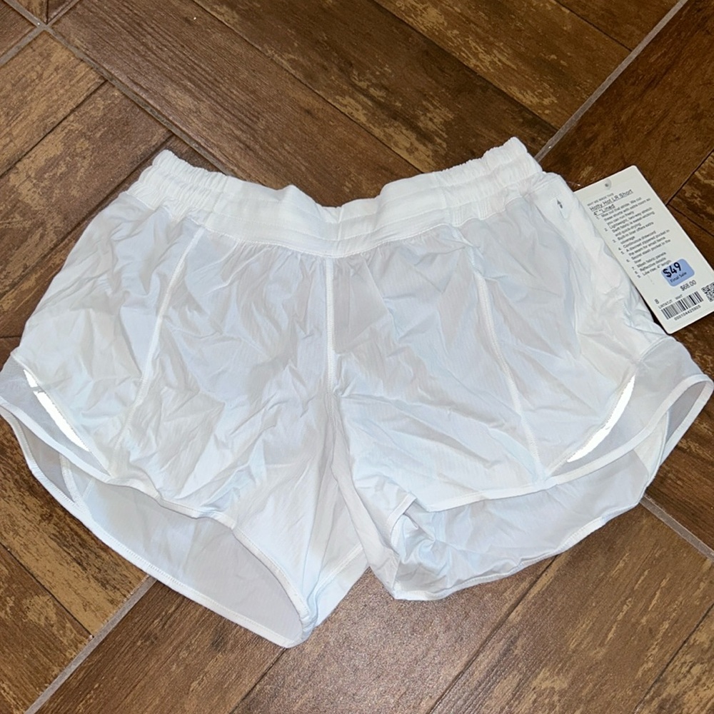 LULULEMON HOTTY HOT SHORT